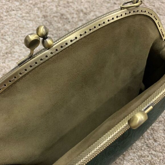 Handsewn Genuine Cowhide Floral Embossed Double Kiss-lock Bag & 2 Chain Styles - Picture 16 of 16